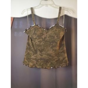 Super cute MUDD cammo tank top